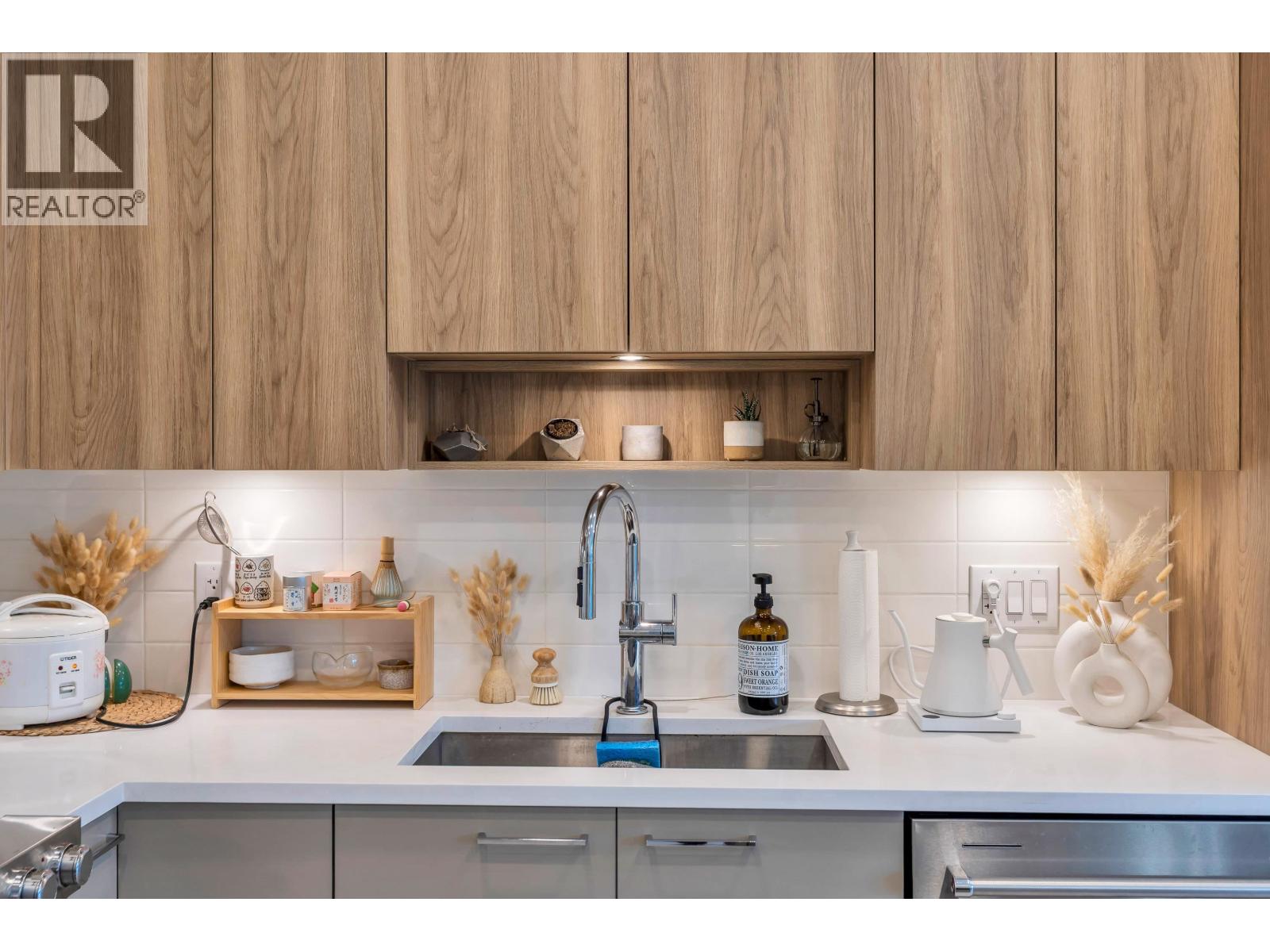 106 7599 15th Street, Burnaby, British Columbia V3N 0H9 - Photo 15 - R3091229