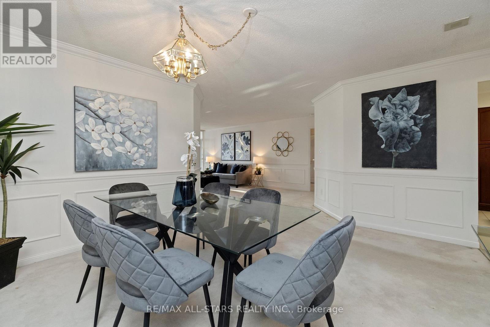 701 - 610 Bullock Drive, Markham, Ontario  L3R 0G1 - Photo 11 - N12835542