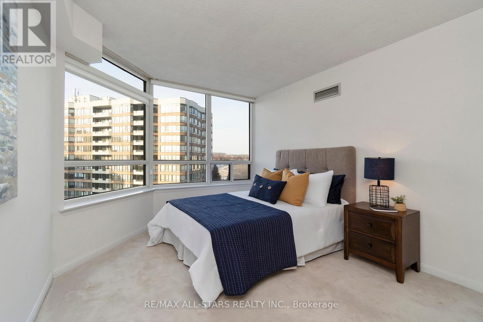 701 - 610 Bullock Drive, Markham, Ontario  L3R 0G1 - Photo 28 - N12835542