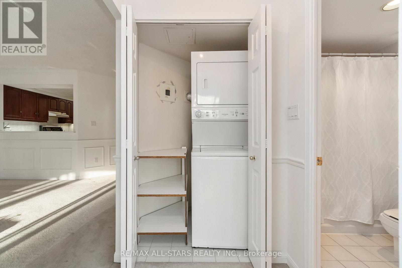 701 - 610 Bullock Drive, Markham, Ontario  L3R 0G1 - Photo 32 - N12835542