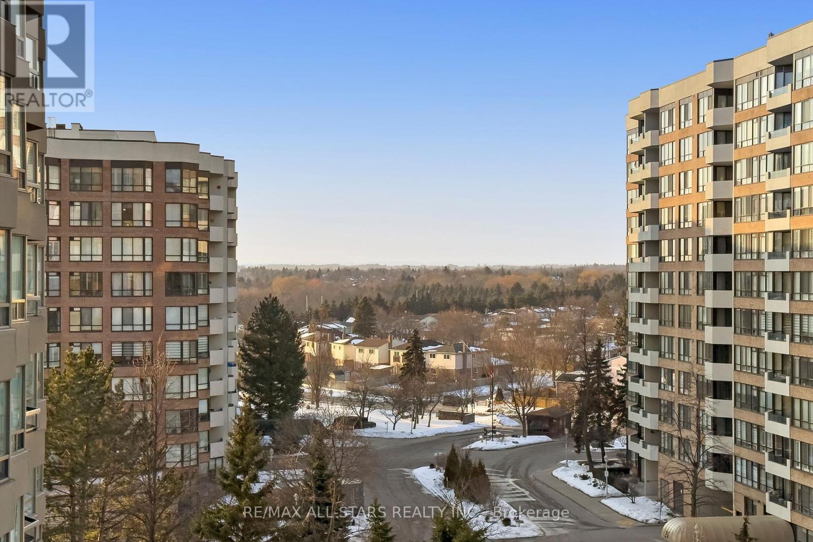 701 - 610 Bullock Drive, Markham, Ontario  L3R 0G1 - Photo 36 - N12835542