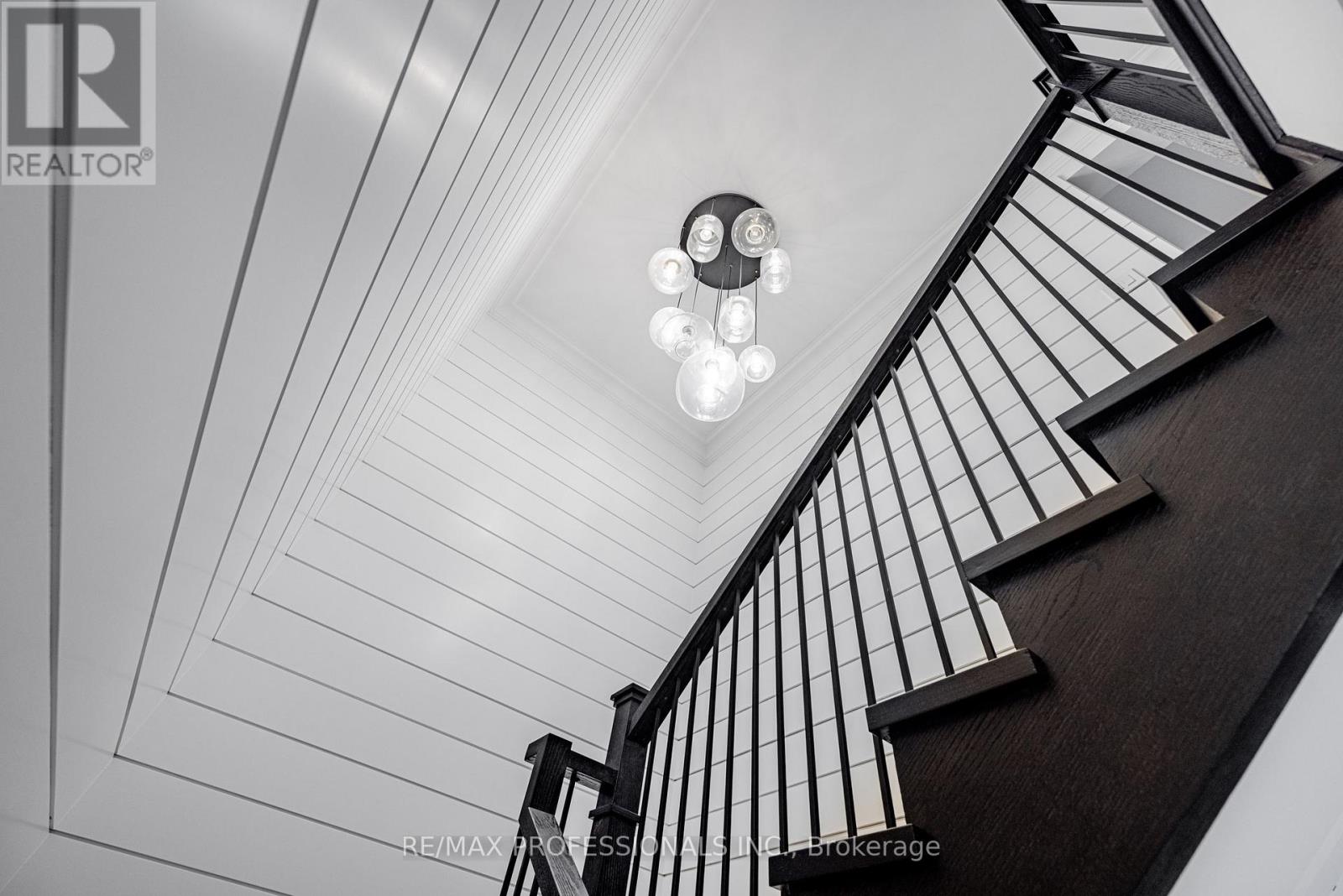 152 Wells Street, Aurora, Ontario  L4G 1T7 - Photo 19 - N12835646