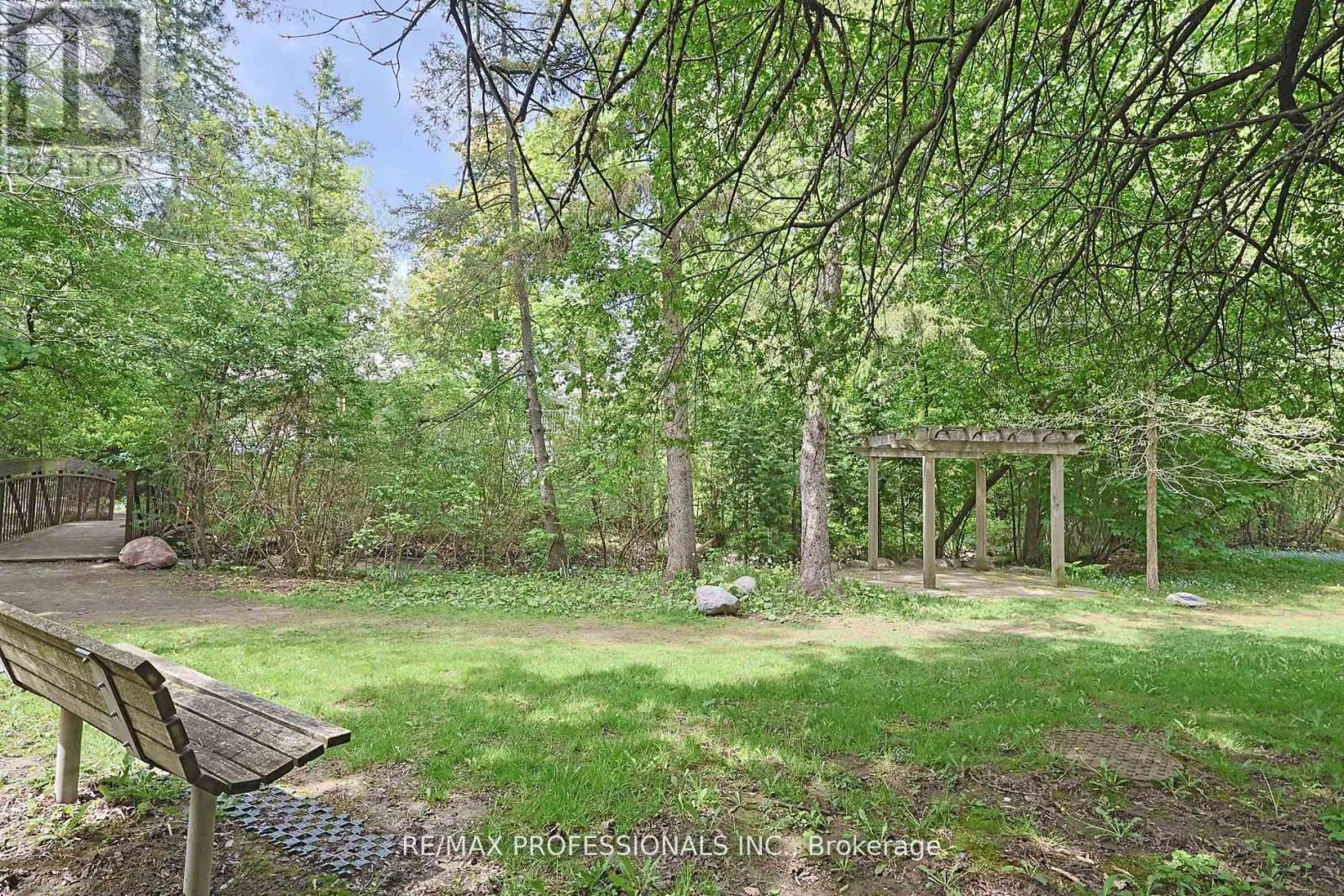 152 Wells Street, Aurora, Ontario  L4G 1T7 - Photo 41 - N12835646