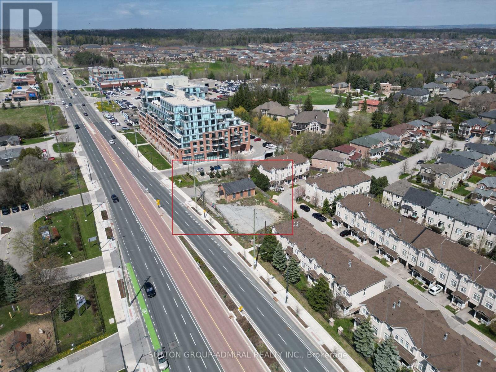 11575 Yonge Street, Richmond Hill, Ontario  L4E 3N8 - Photo 2 - N12835706