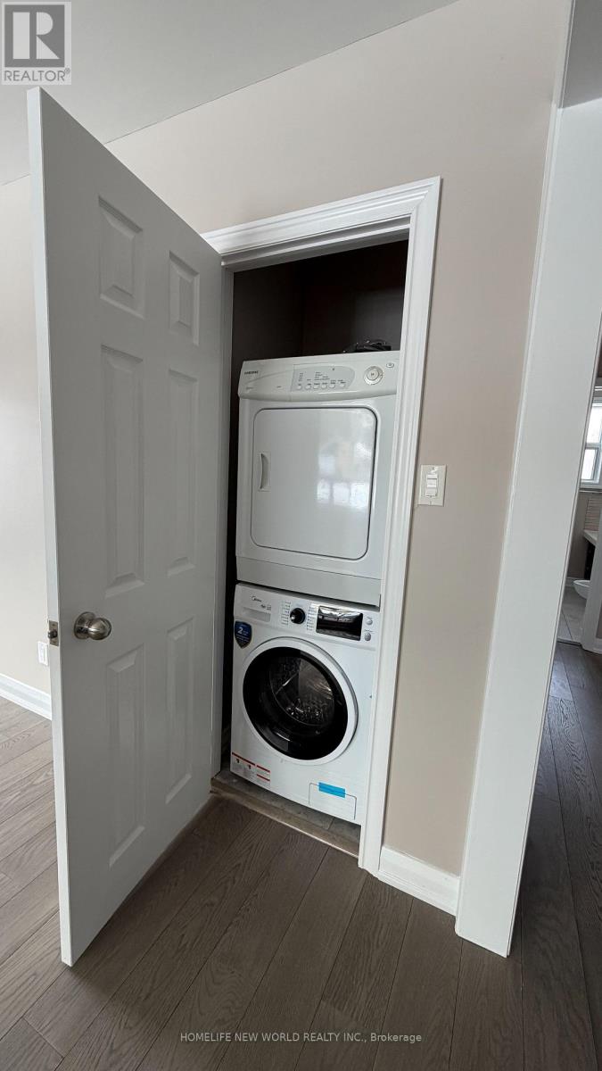 Main - 5 Rockport Crescent, Richmond Hill, Ontario  L4C 2L5 - Photo 12 - N12835758