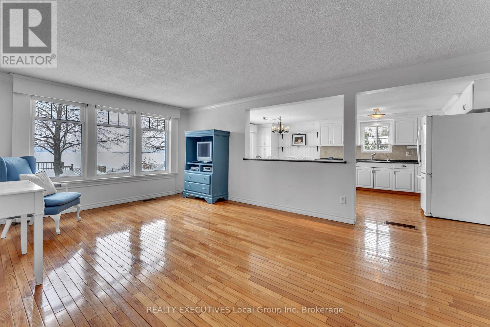 981 Premier Road, North Bay (Ferris), Ontario  P1A 2H9 - Photo 21 - X12834704