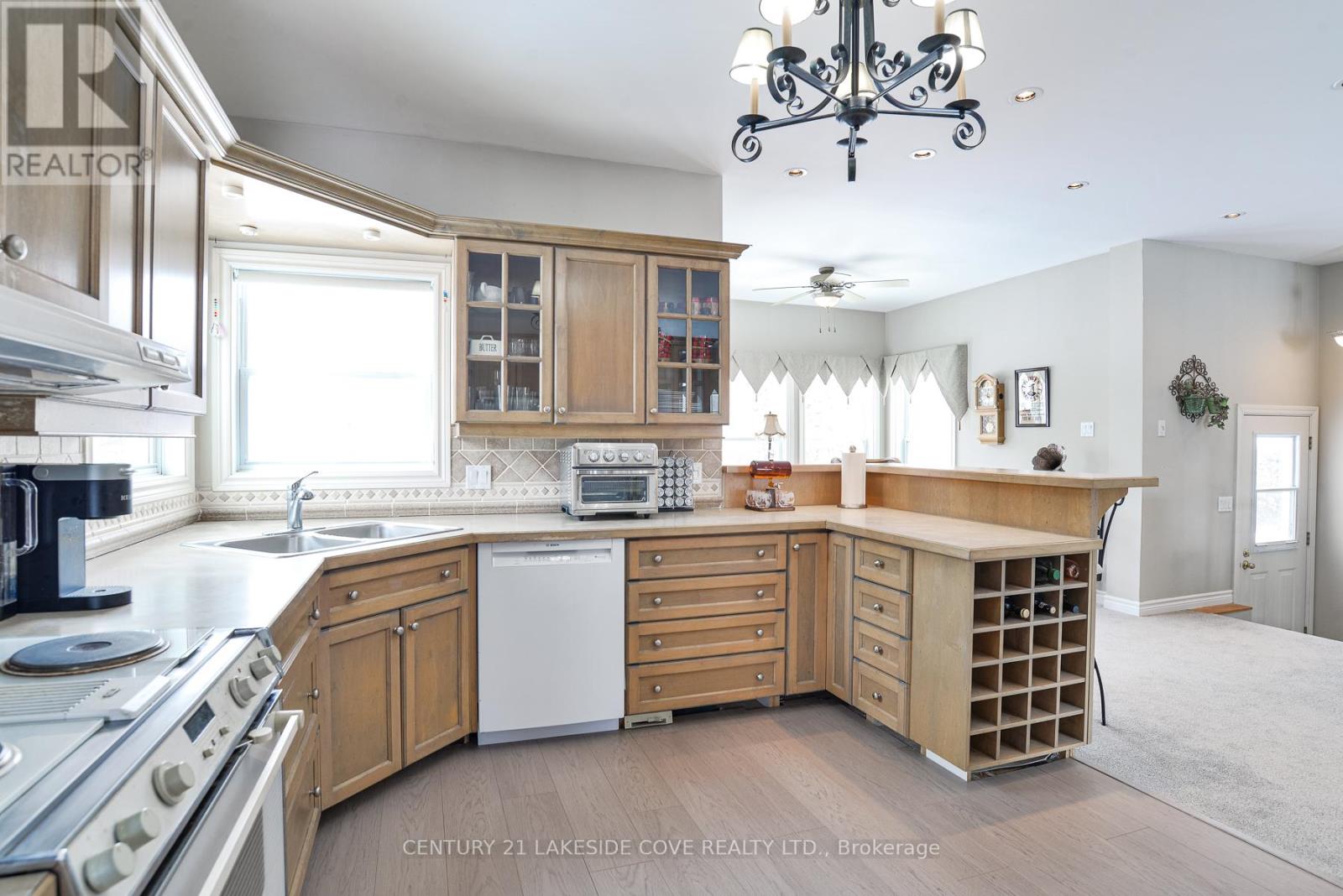 2811 Stephen Drive, Ramara, Ontario  L0K 1B0 - Photo 7 - S12835648