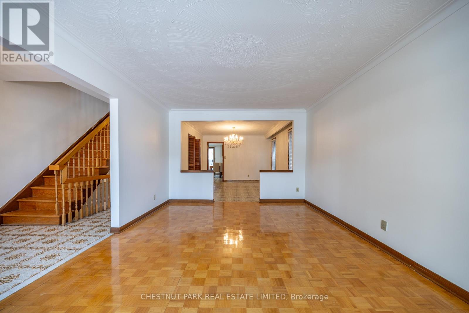 49 Woodville Avenue, Toronto, Ontario  M4K 2J5 - Photo 16 - E12821146