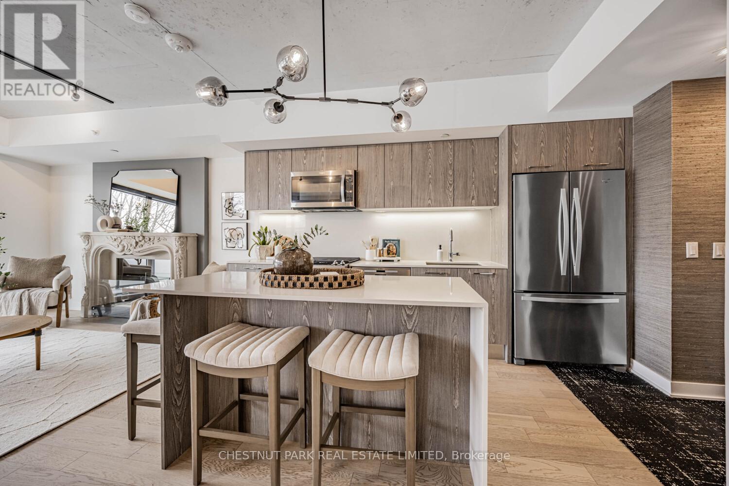 201 - 630 Kingston Road, Toronto, Ontario  M4E 0B7 - Photo 8 - E12835820