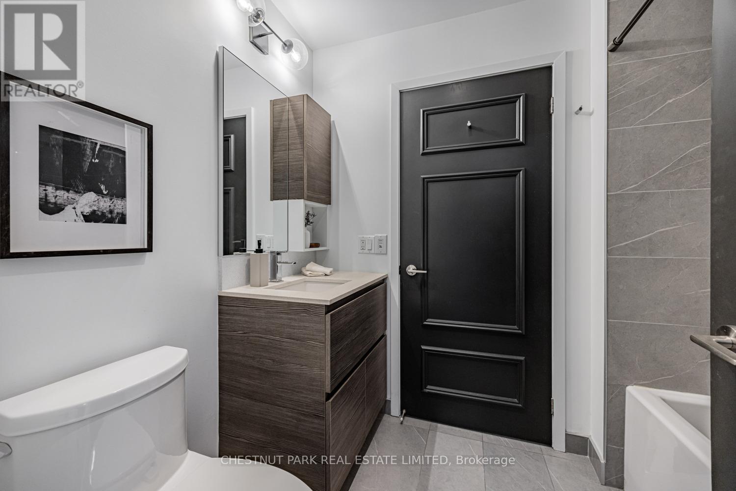 201 - 630 Kingston Road, Toronto, Ontario  M4E 0B7 - Photo 22 - E12835820