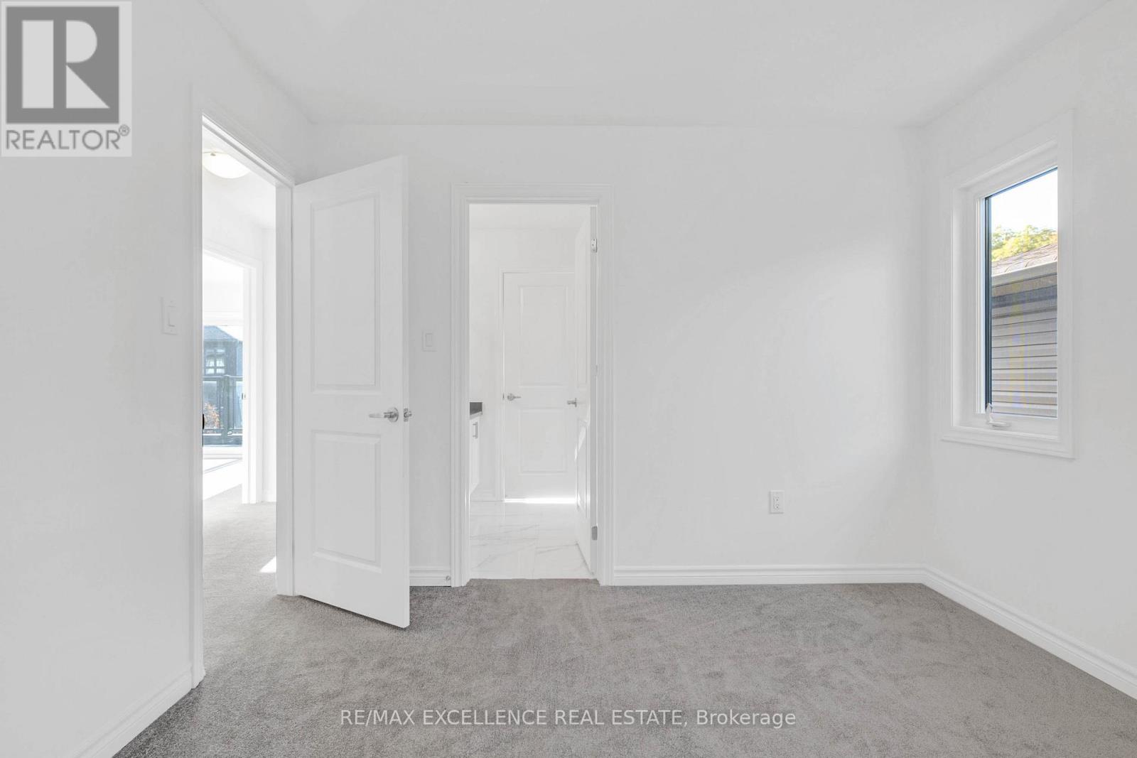 91 Berkely Street, Wasaga Beach, Ontario  L9Z 2N6 - Photo 22 - S12828856