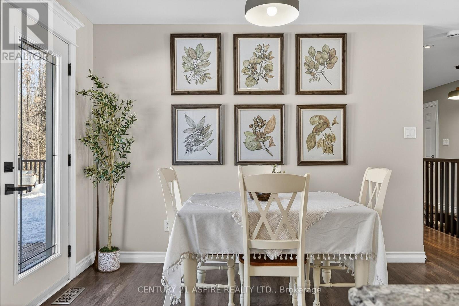 192 Hila Road, Whitewater Region, Ontario K8A 6W3 - Photo 10 - X12832274