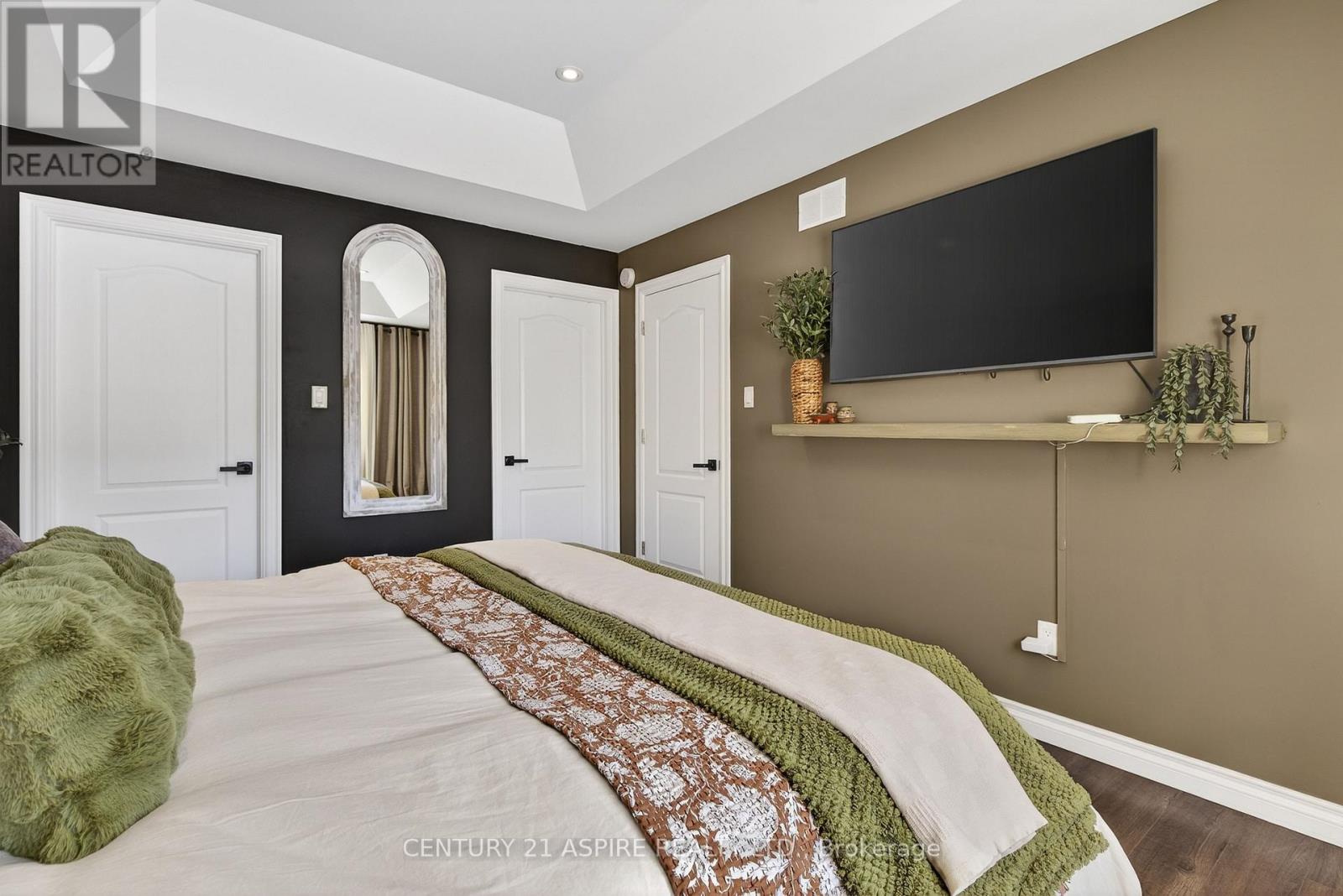 192 Hila Road, Whitewater Region, Ontario K8A 6W3 - Photo 13 - X12832274