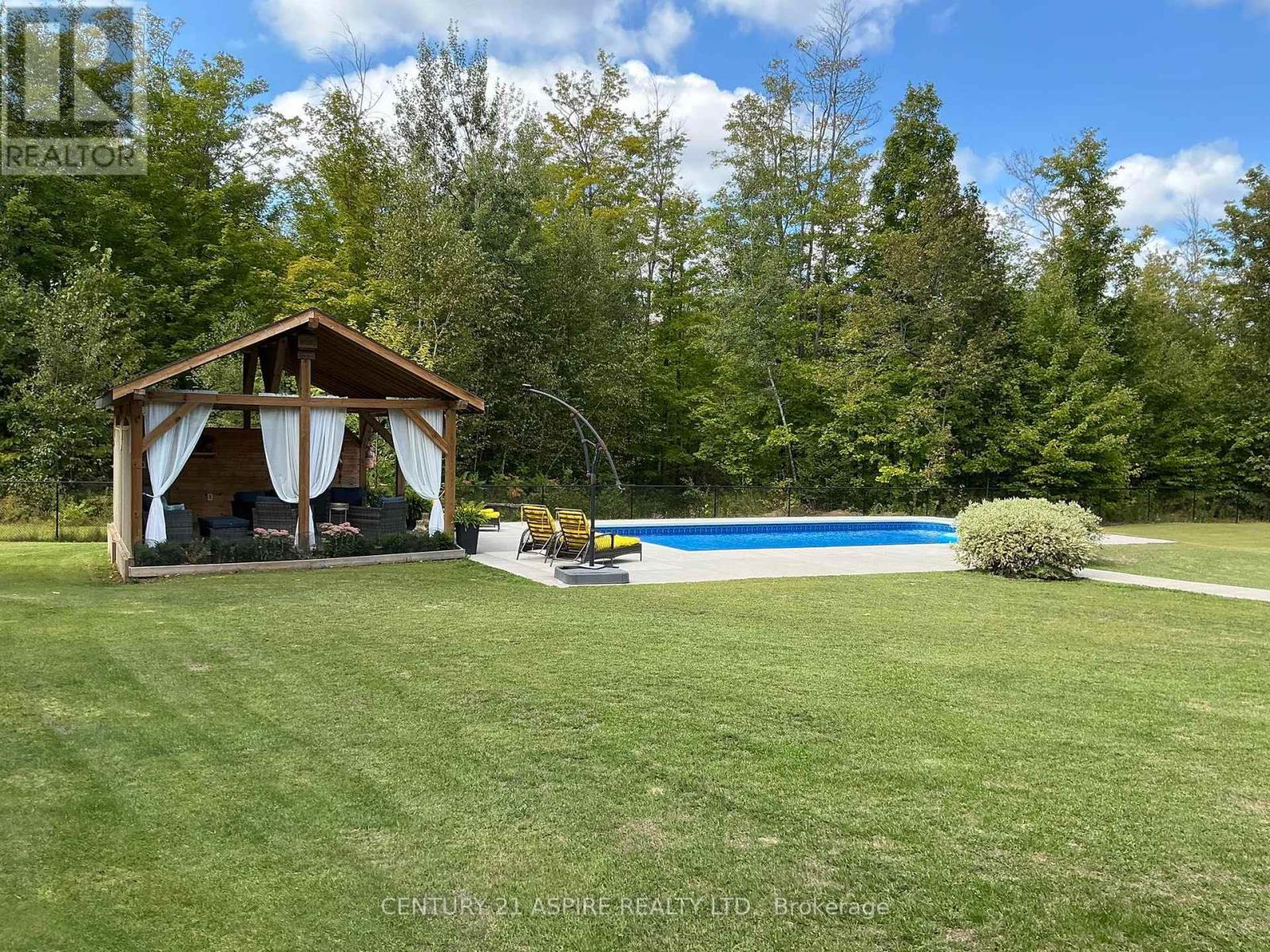 192 Hila Road, Whitewater Region, Ontario K8A 6W3 - Photo 49 - X12832274