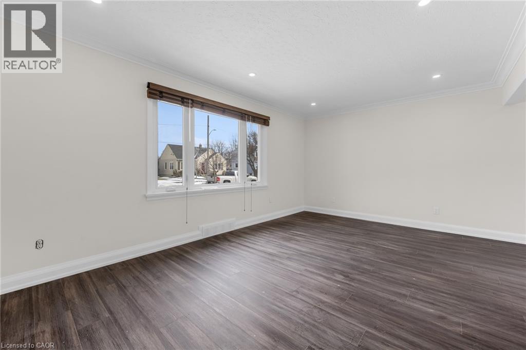 18 Princess Street Unit# Main, St. Catharines, Ontario  L2P 2R1 - Photo 3 - 40808274