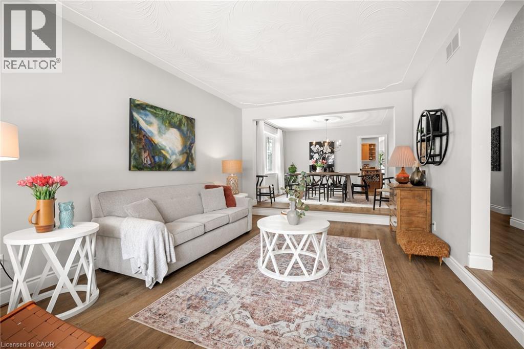 29 Muskoka Court, Kitchener, Ontario  N2B 3M2 - Photo 8 - 40806535