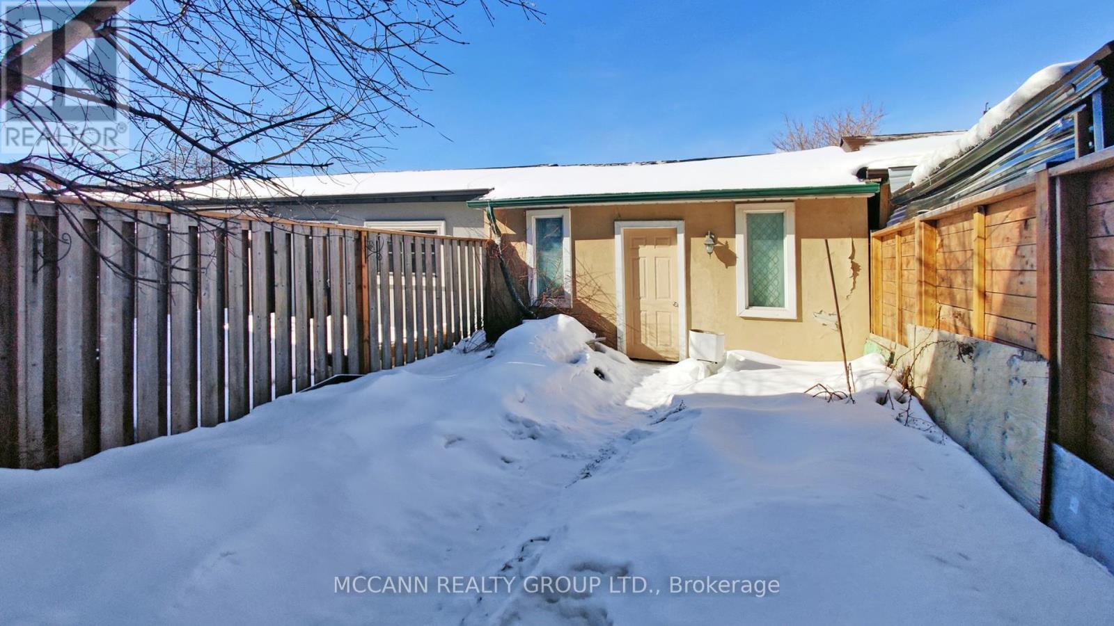 274 Boon Avenue, Toronto, Ontario  M6E 3Z9 - Photo 23 - W12835558