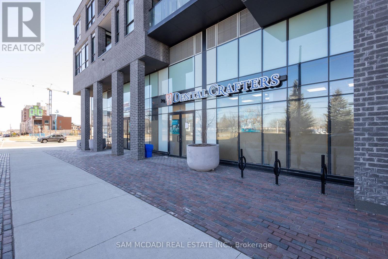 703 - 3005 Pine Glen Road, Oakville, Ontario  L6M 5P5 - Photo 4 - W12835582