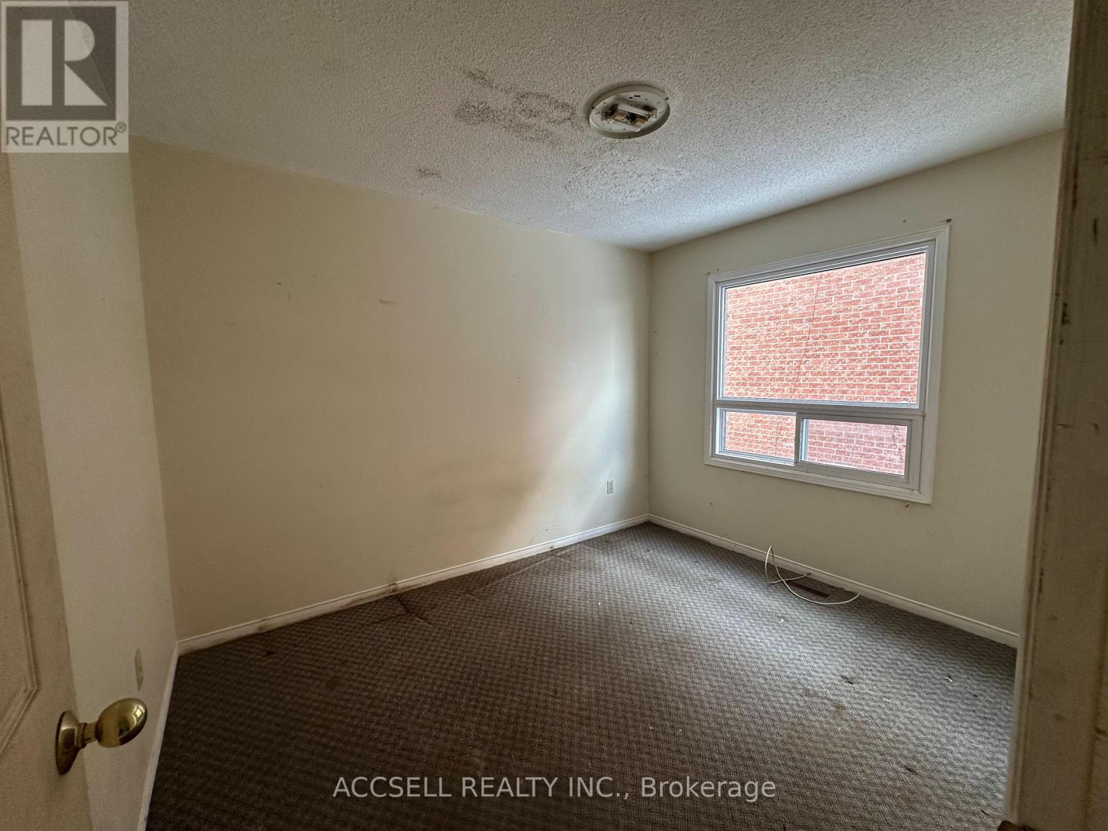 6255 Camgreen Circle, Mississauga, Ontario  L5N 4M5 - Photo 14 - W12835614