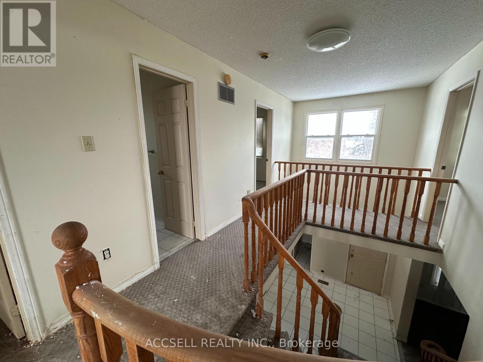 6255 Camgreen Circle, Mississauga, Ontario  L5N 4M5 - Photo 16 - W12835614