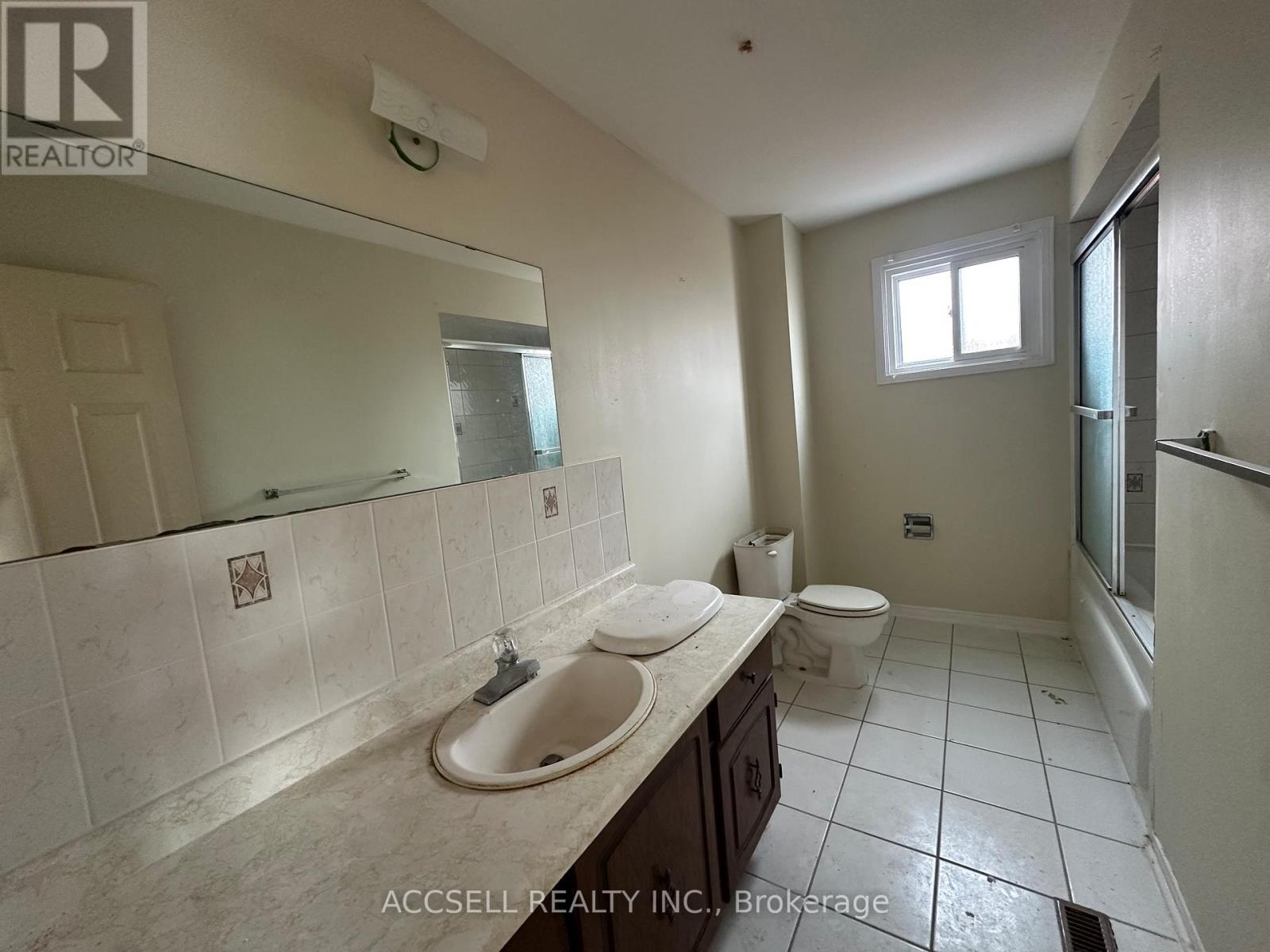 6255 Camgreen Circle, Mississauga, Ontario  L5N 4M5 - Photo 20 - W12835614