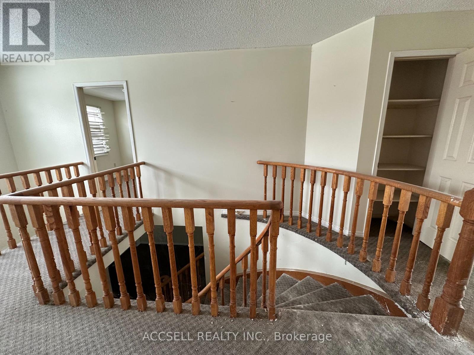 6255 Camgreen Circle, Mississauga, Ontario  L5N 4M5 - Photo 21 - W12835614