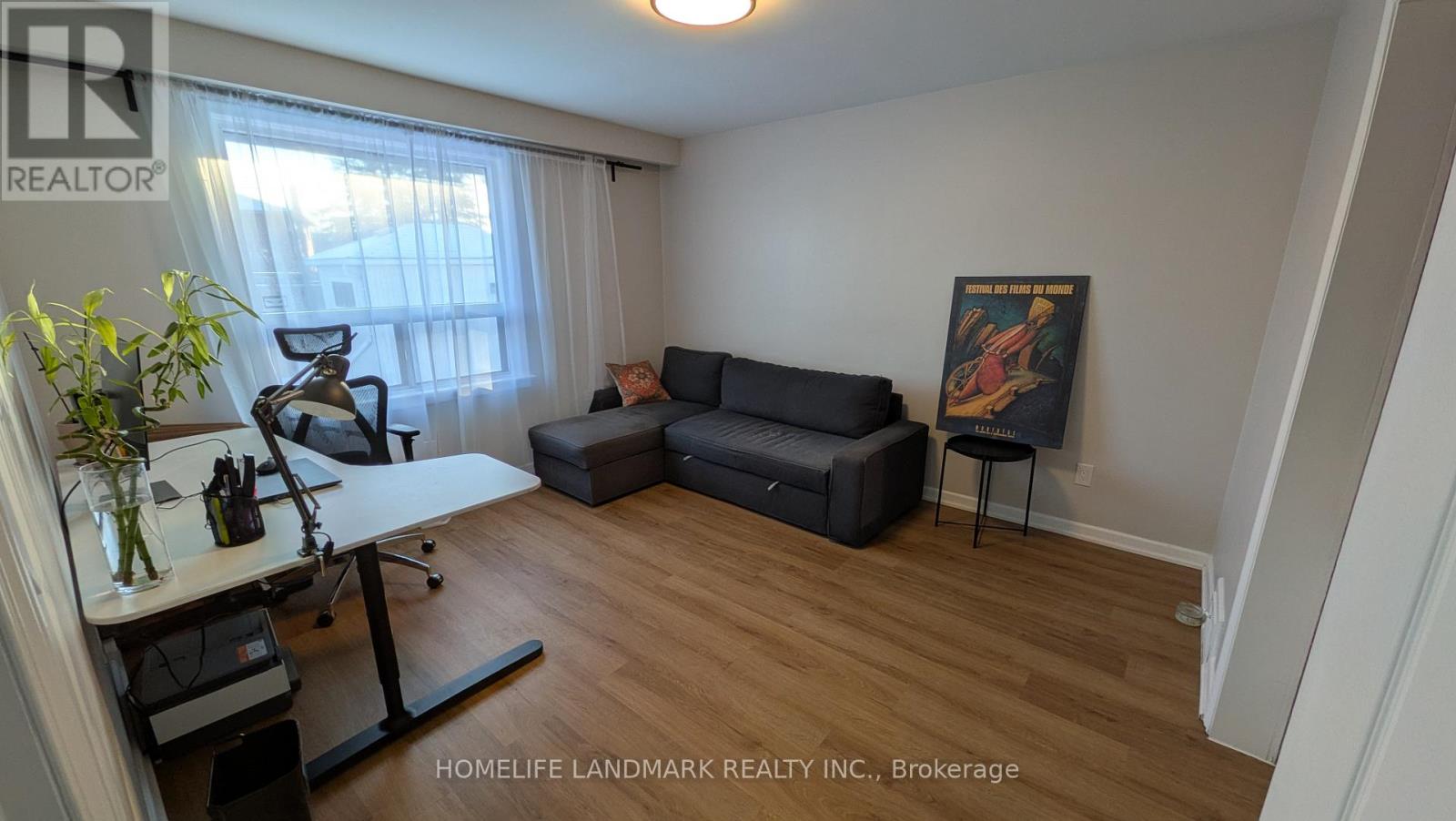 Upper - 89 Chiswick Avenue, Toronto, Ontario  M6M 4V2 - Photo 15 - W12835628