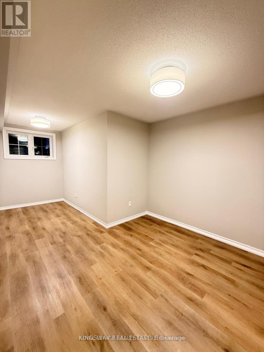 19 - 2472 Post Road S, Oakville, Ontario  L6H 0K1 - Photo 11 - W12835632