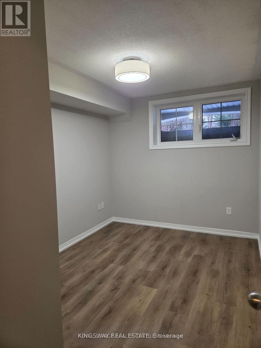 19 - 2472 Post Road S, Oakville, Ontario  L6H 0K1 - Photo 15 - W12835632