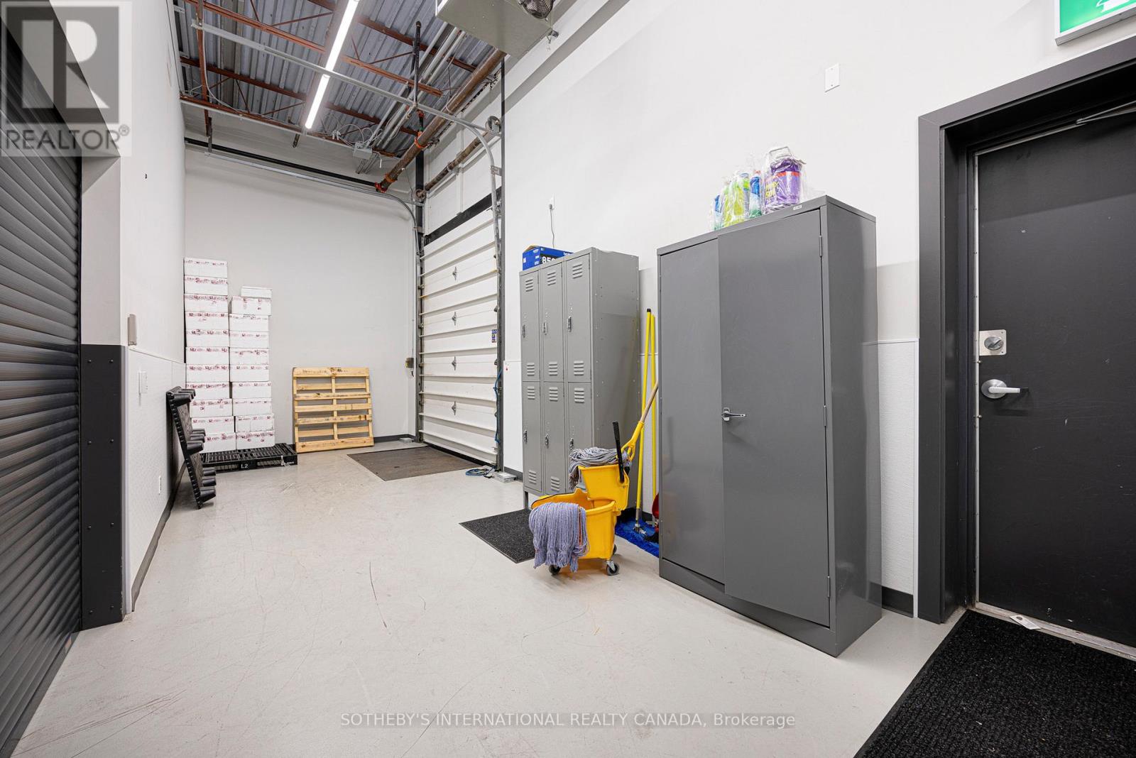 18b-19b - 755 Queensway E, Mississauga, Ontario  L4Y 4C5 - Photo 22 - W12835682