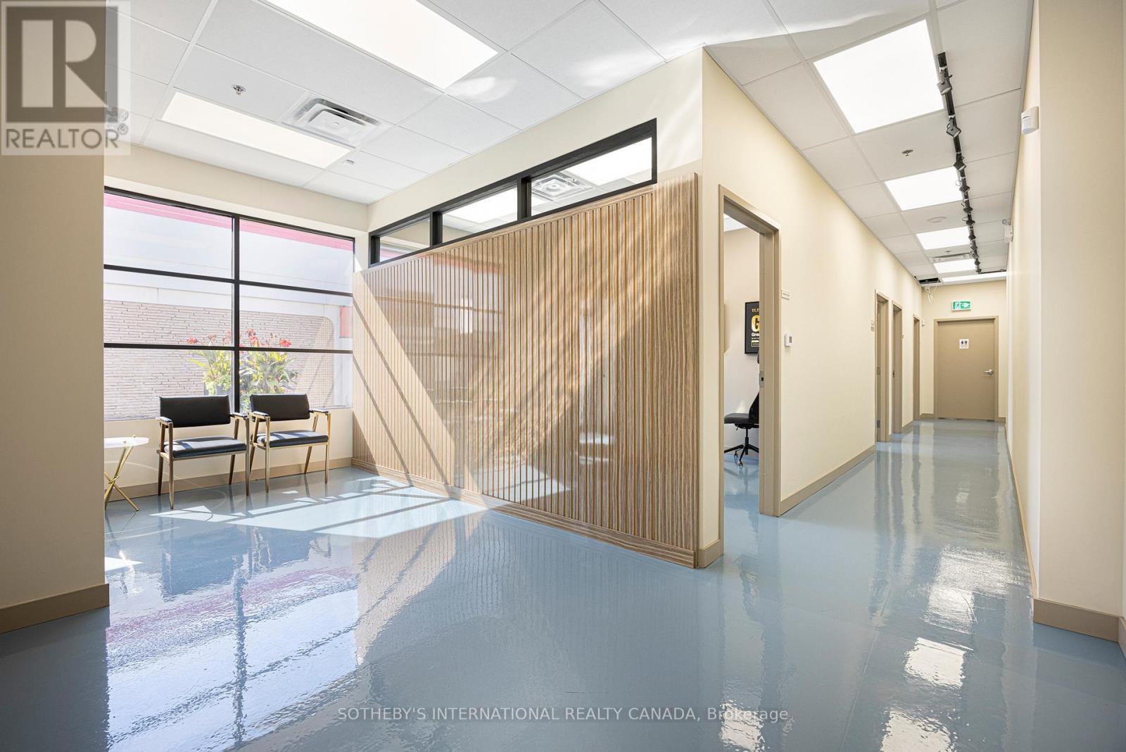 18b-19b - 755 Queensway E, Mississauga, Ontario  L4Y 4C5 - Photo 5 - W12835682