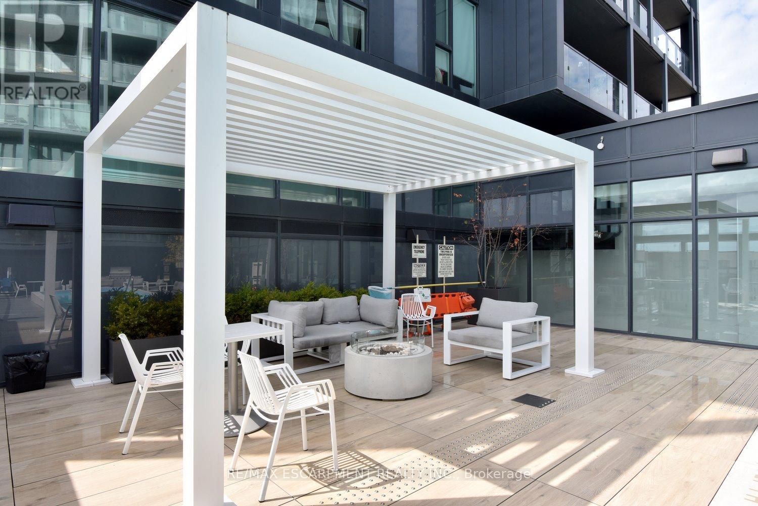 B1006 - 3200 Dakota Common, Burlington, Ontario  L7M 2A7 - Photo 34 - W12835766