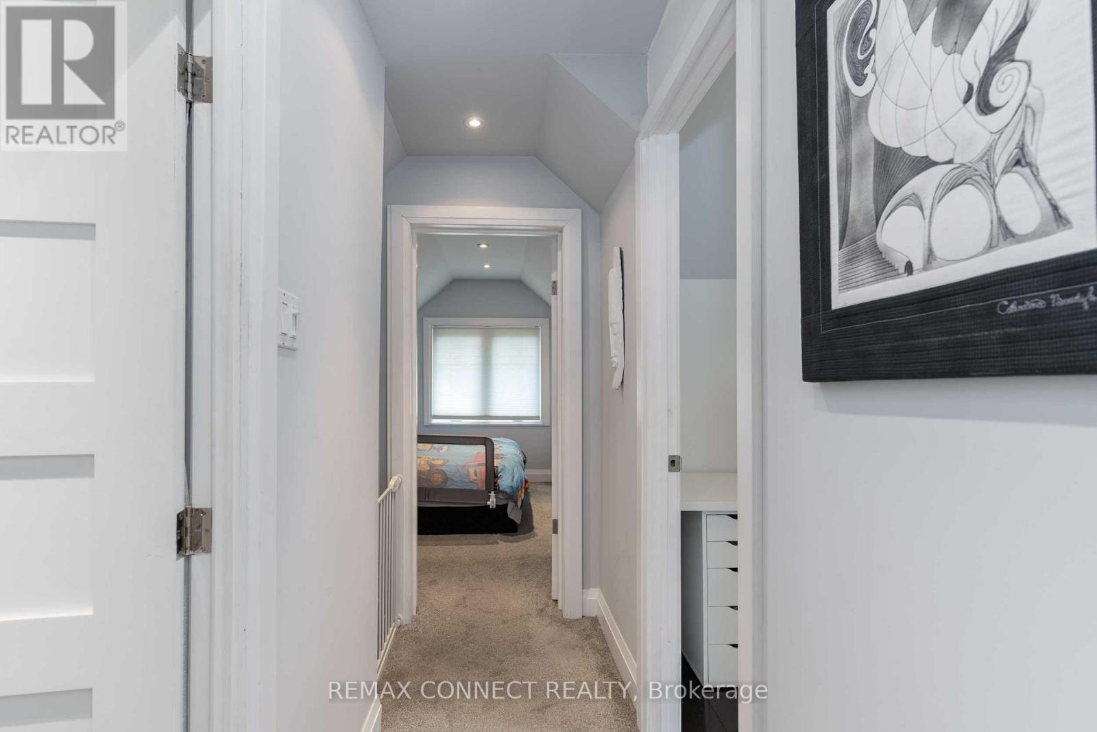 754 Windermere Avenue, Toronto, Ontario  M6S 3M6 - Photo 20 - W12835834