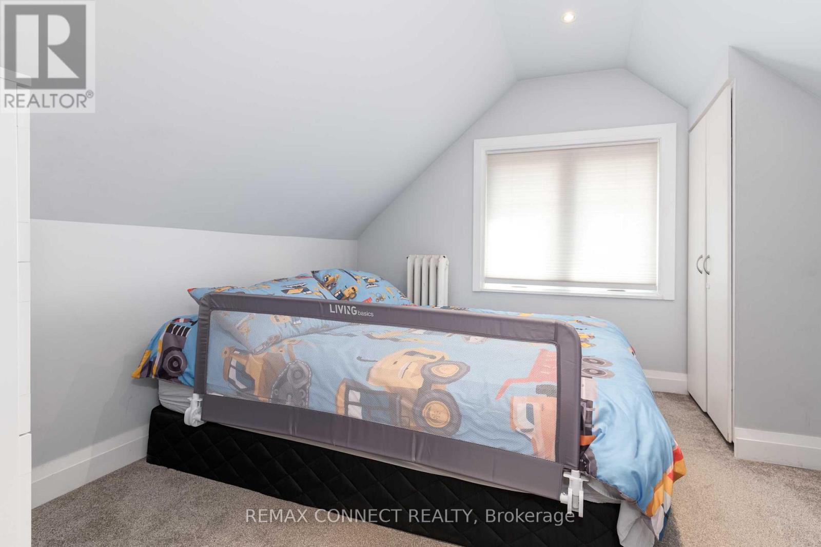 754 Windermere Avenue, Toronto, Ontario  M6S 3M6 - Photo 25 - W12835834