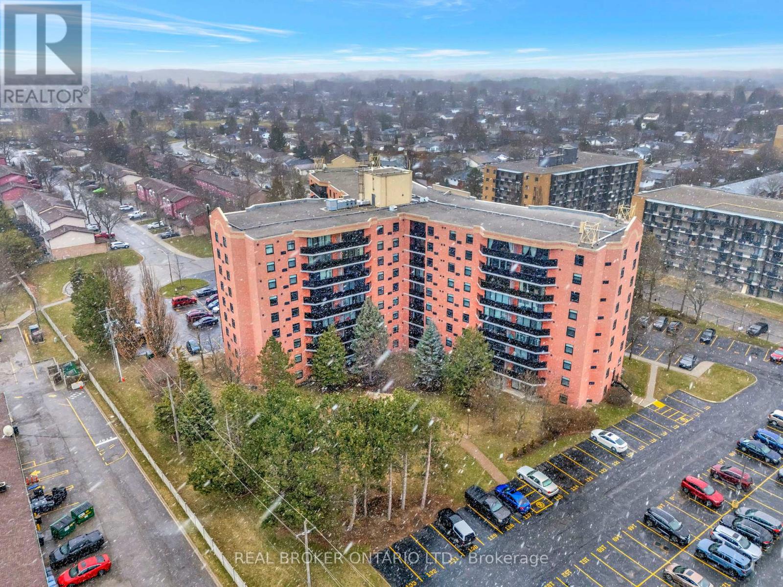 902 - 9 Bonheur Court, Brantford, Ontario  N3P 1Z5 - Photo 21 - X12393717