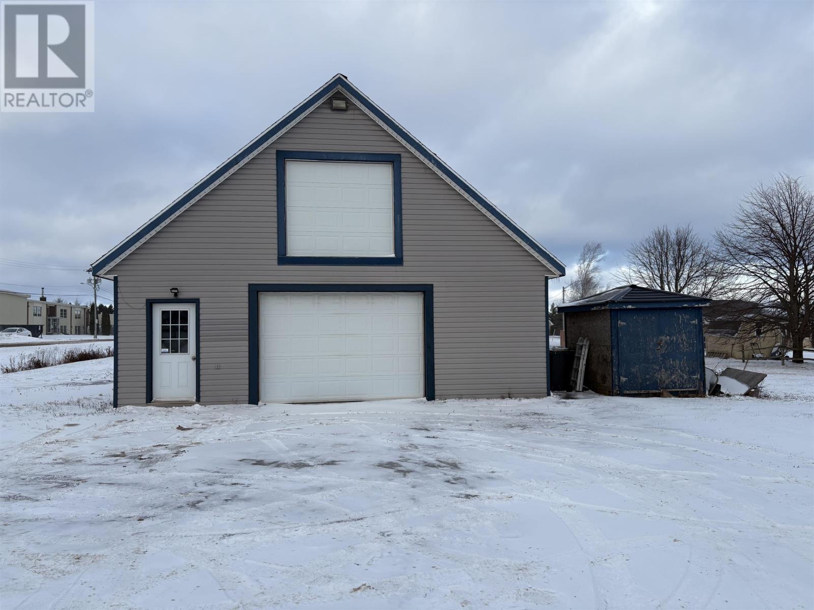 35 Main Drive, Miscouche, Prince Edward Island  C0B 1T0 - Photo 2 - 202603657