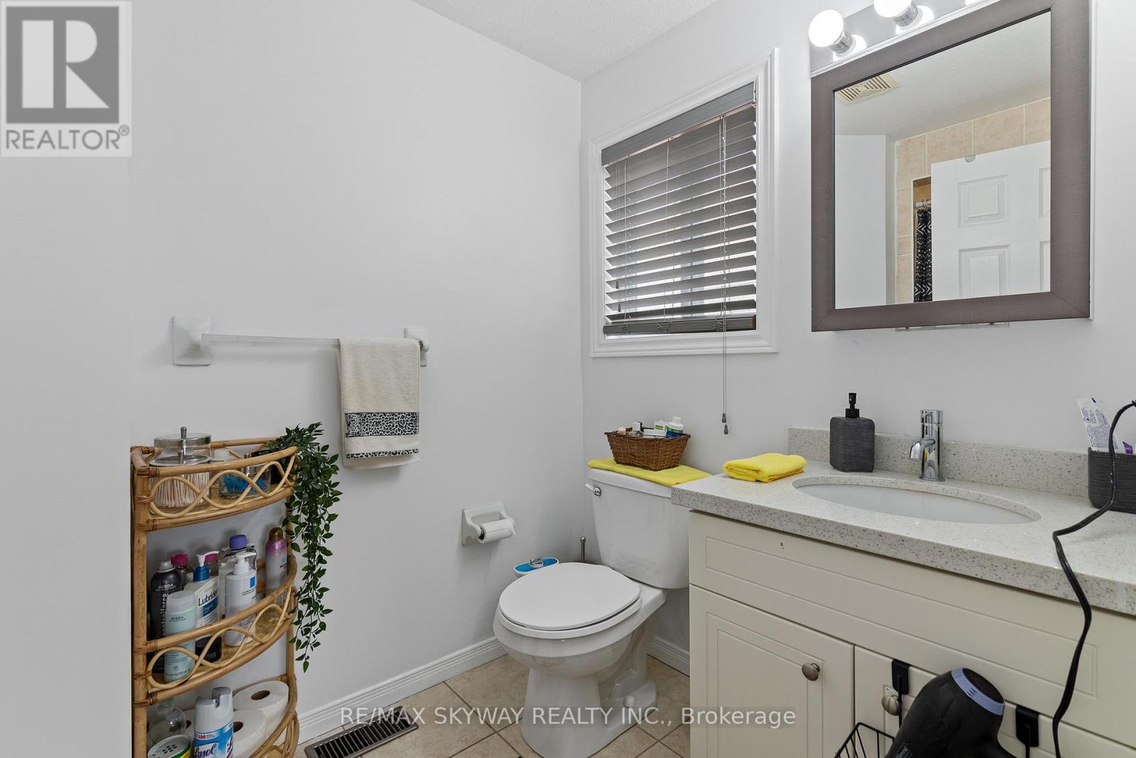 116 Severn Drive, Guelph, Ontario  N1E 7K6 - Photo 20 - X12835616