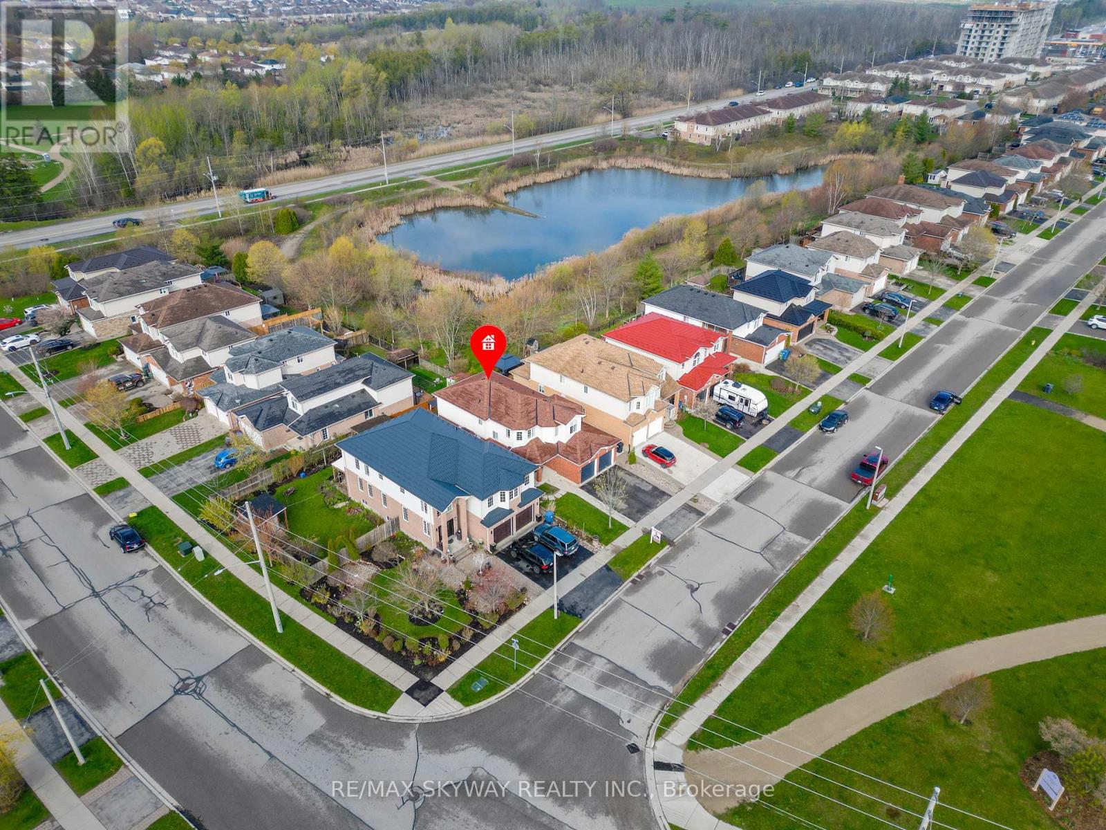 116 Severn Drive, Guelph, Ontario  N1E 7K6 - Photo 3 - X12835616