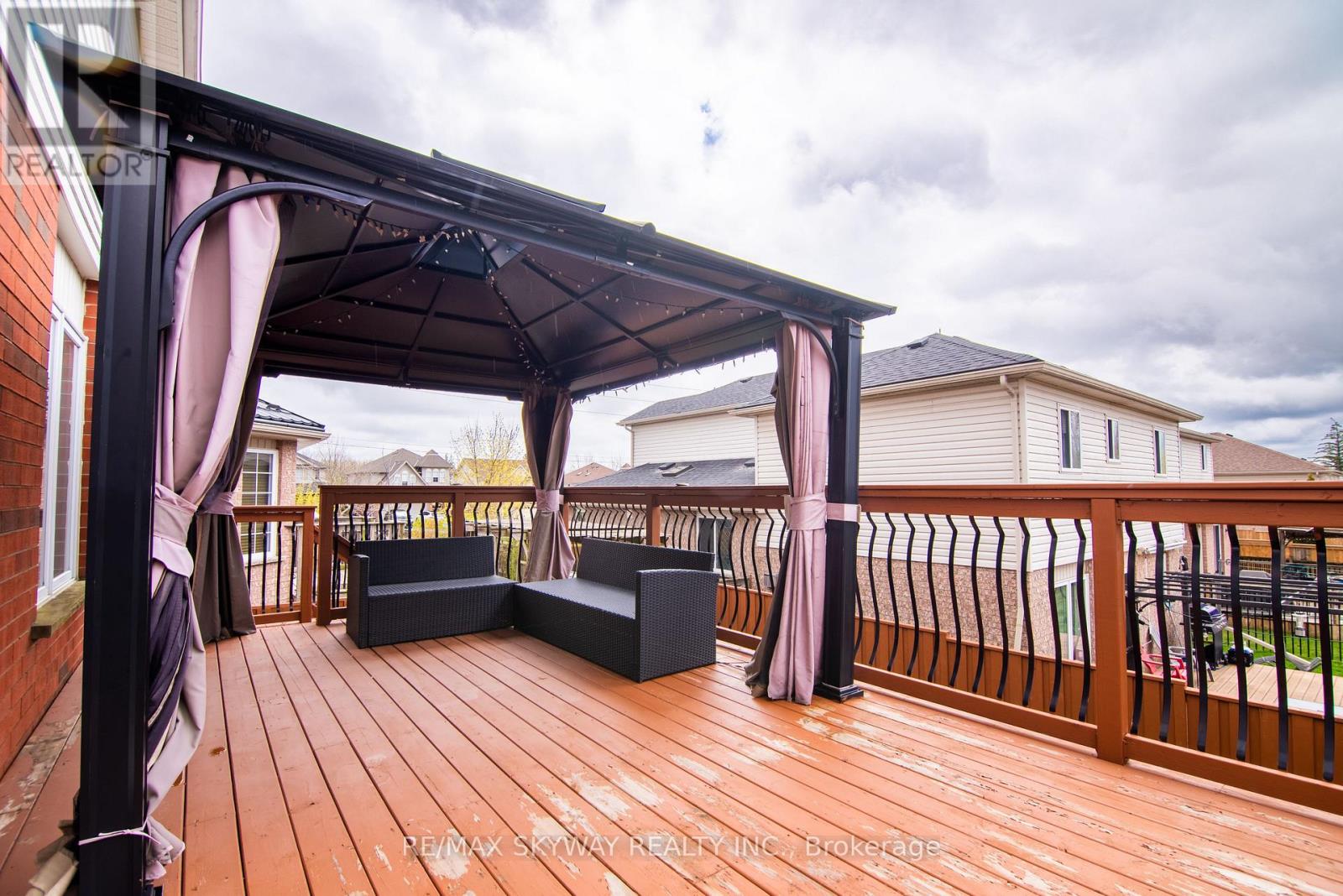 116 Severn Drive, Guelph, Ontario  N1E 7K6 - Photo 33 - X12835616