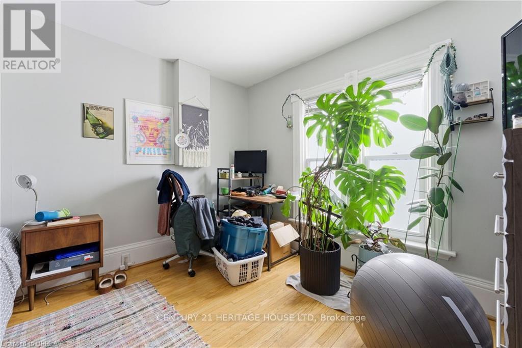 174-176 Darling Street, Brantford, Ontario  N3S 3W6 - Photo 28 - X12835760