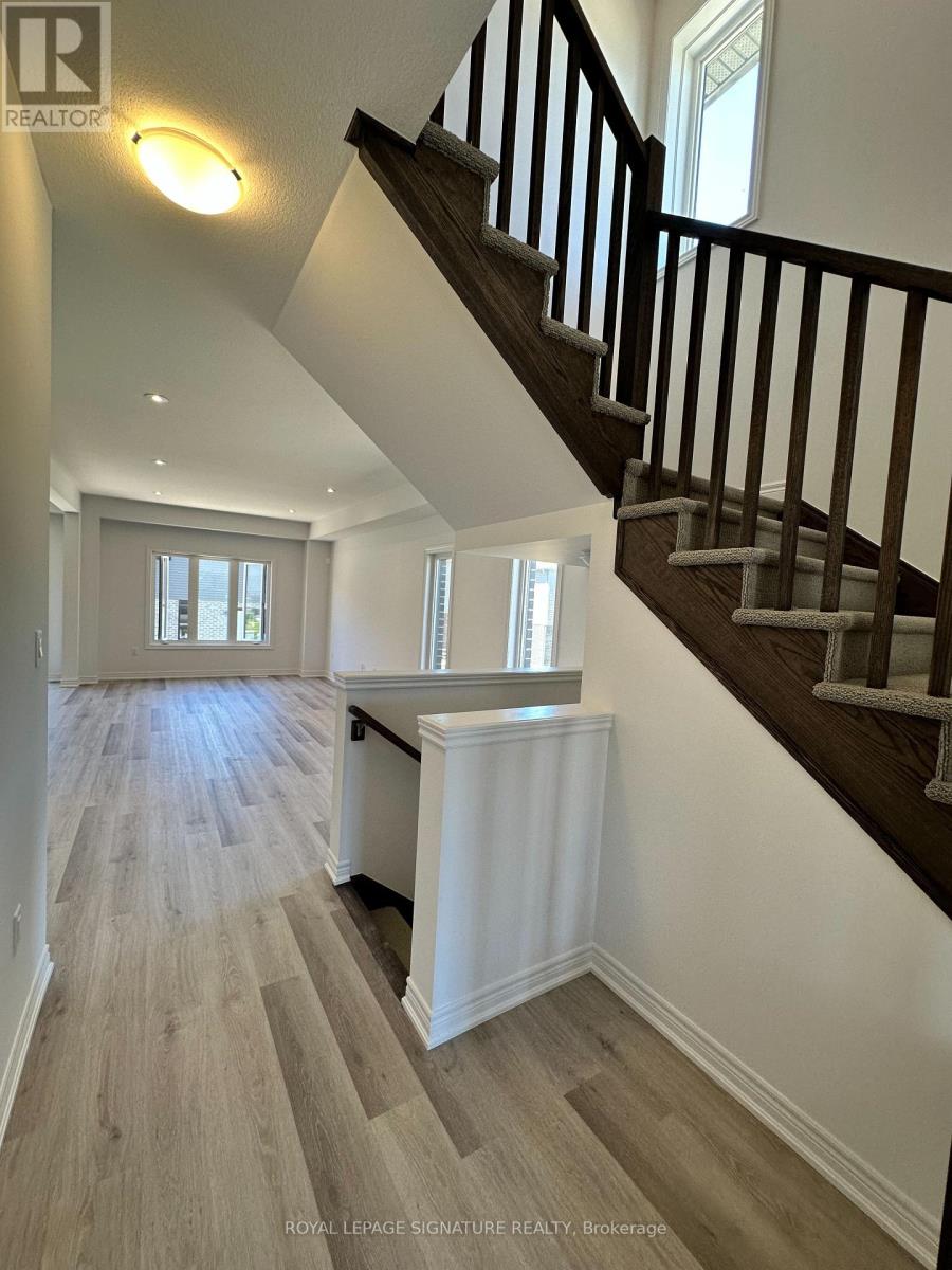 35 - 448 Blackburn Drive N, Brantford, Ontario  N3T 0X2 - Photo 4 - X12835838