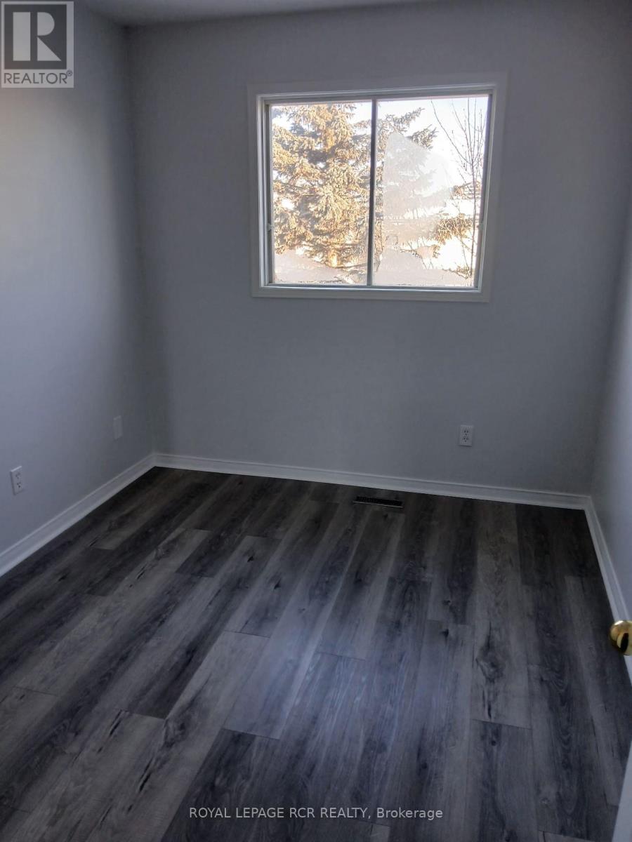 10 Potter Crescent, New Tecumseth (Tottenham), Ontario  L0G 1W0 - Photo 14 - N12824692