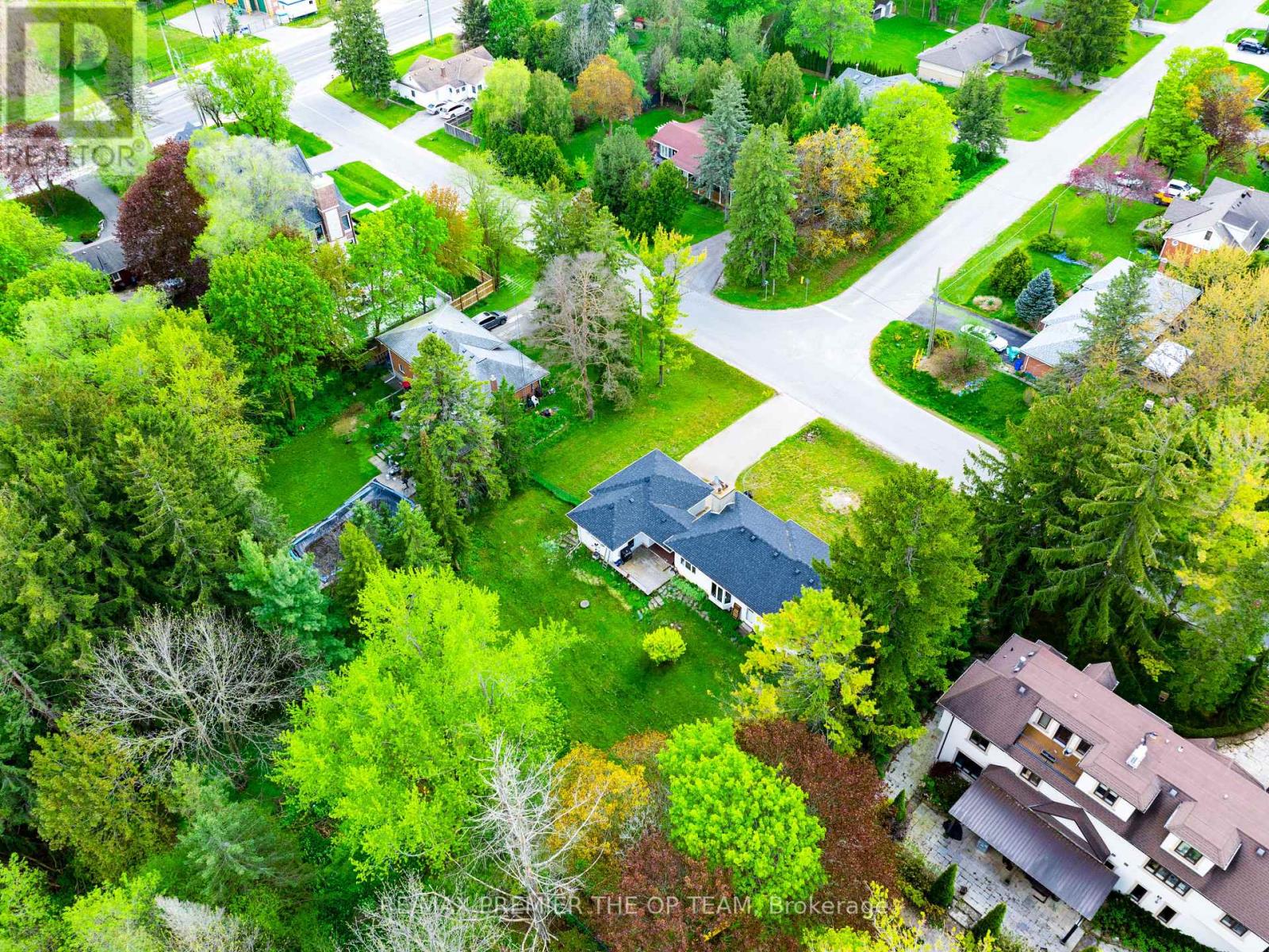 37 John Street, King, Ontario  L7B 1J6 - Photo 22 - N12828648