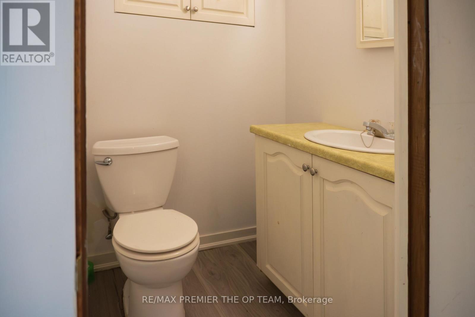 37 John Street, King, Ontario  L7B 1J6 - Photo 15 - N12828648