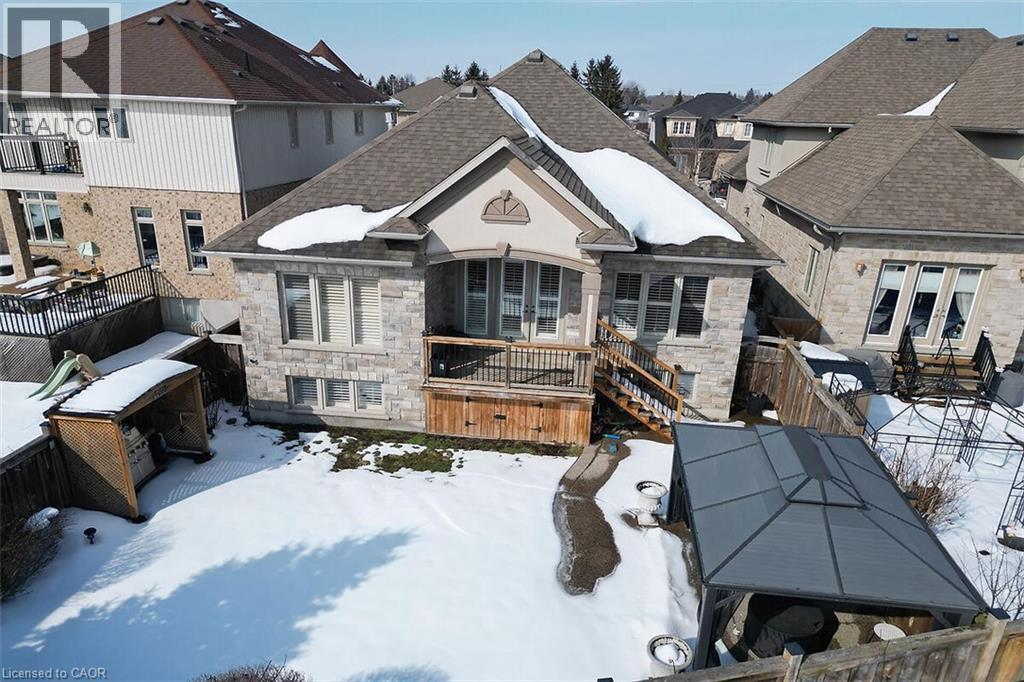 205 Paige Place, Kitchener, Ontario   - Photo 33 - 40808608