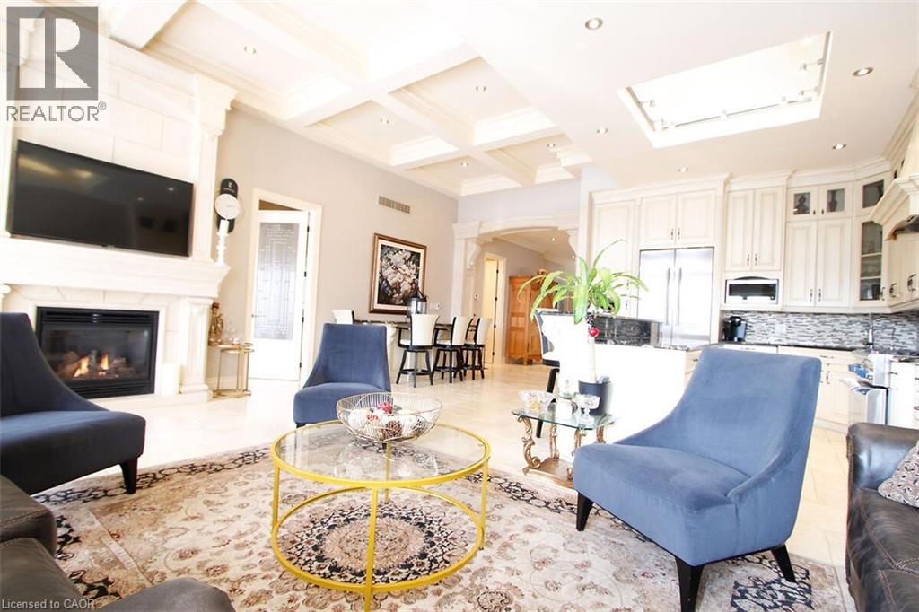 205 Paige Place, Kitchener, Ontario   - Photo 8 - 40808608