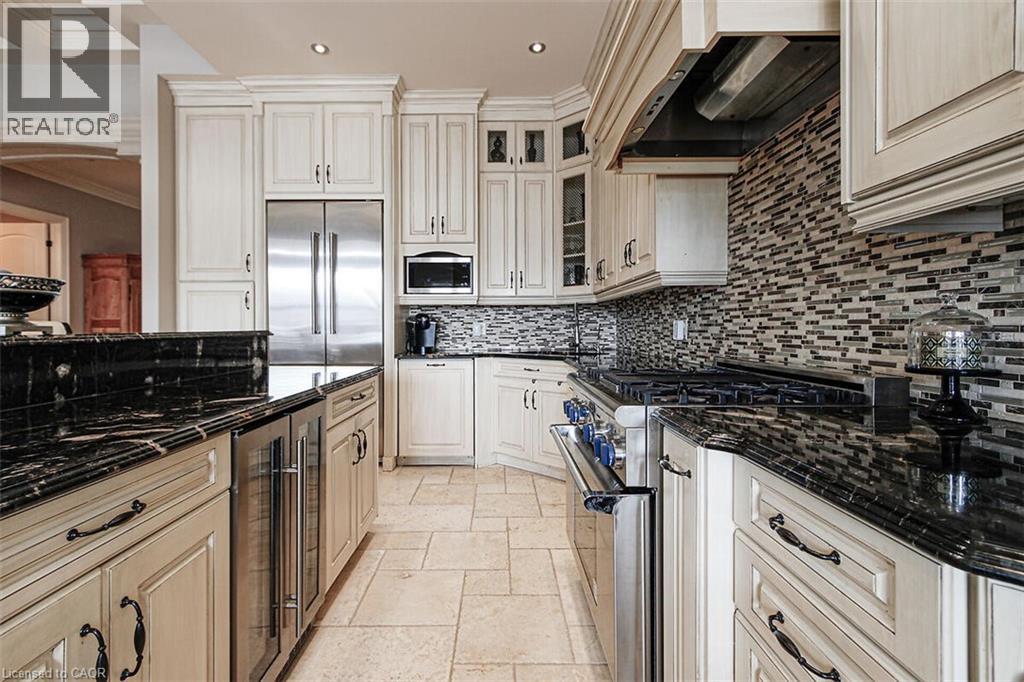 205 Paige Place, Kitchener, Ontario   - Photo 9 - 40808608