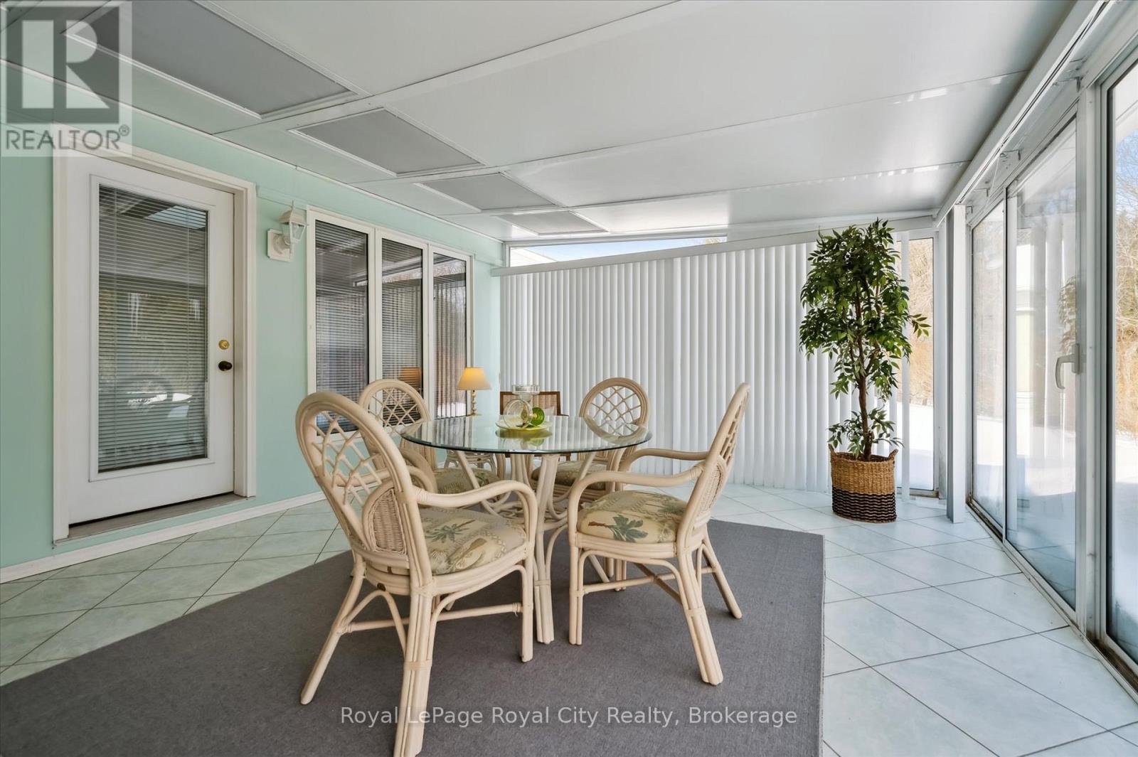 108 White Bark Way, Centre Wellington, Ontario N0B 1J0 - Photo 23 - X12835862