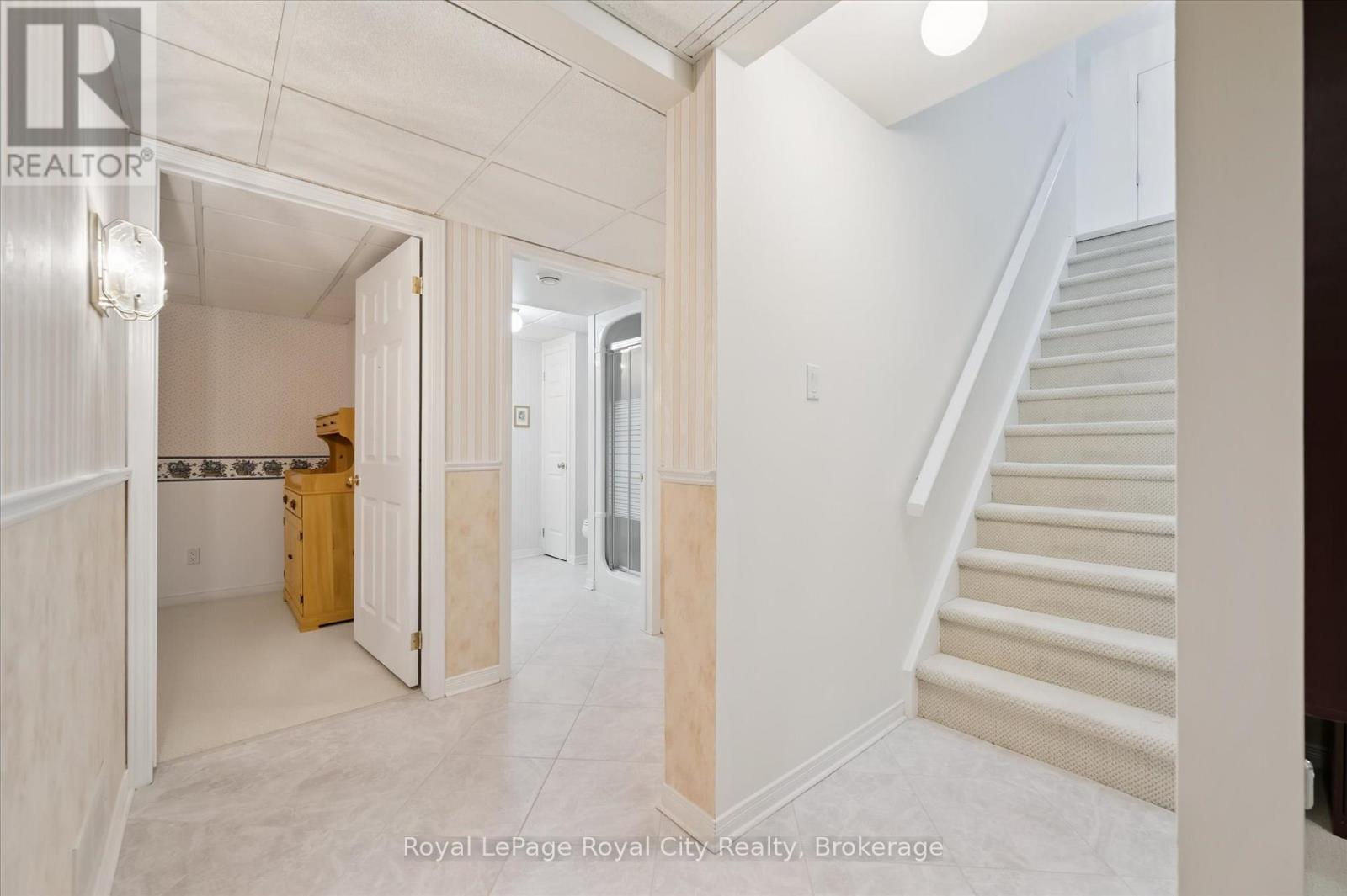 108 White Bark Way, Centre Wellington, Ontario N0B 1J0 - Photo 35 - X12835862