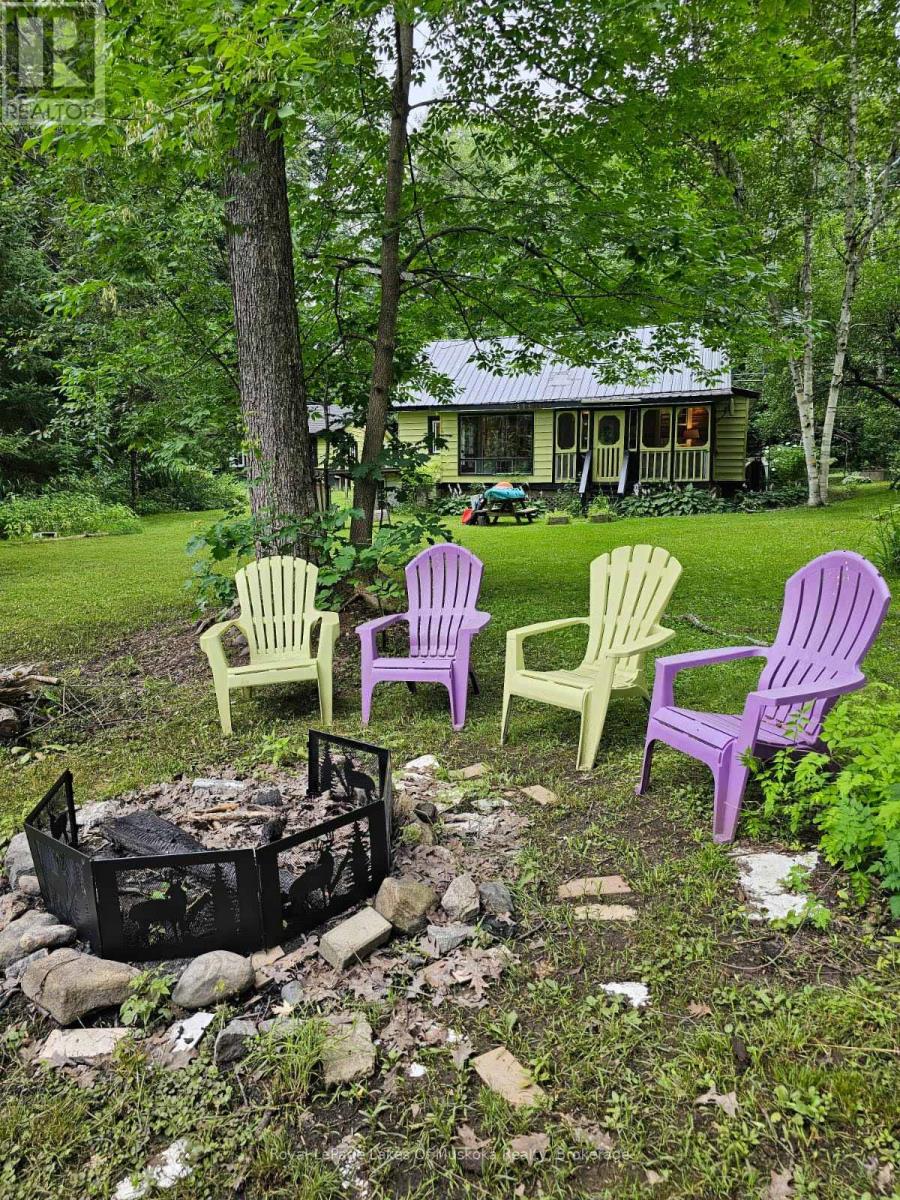 1157 Moon River Road, Muskoka Lakes, Ontario  P0C 1A0 - Photo 3 - X12835926